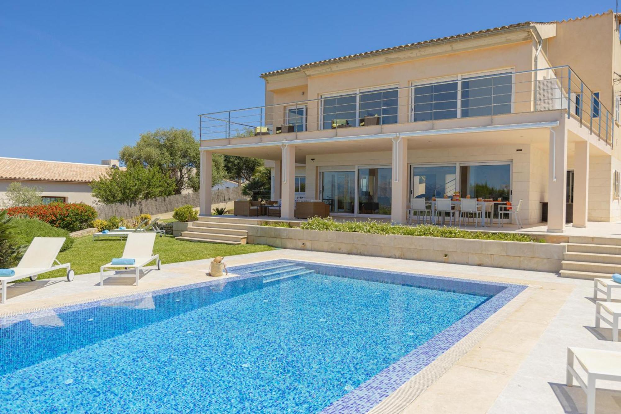 Villaer Garau / Heura 8 *