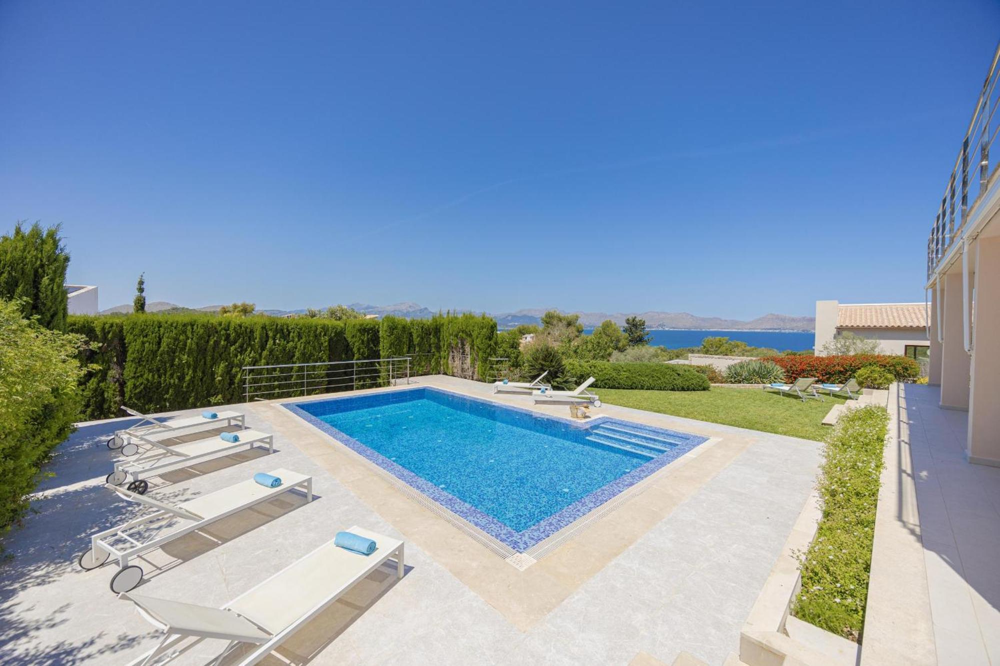 Garau / Heura 8 Villa