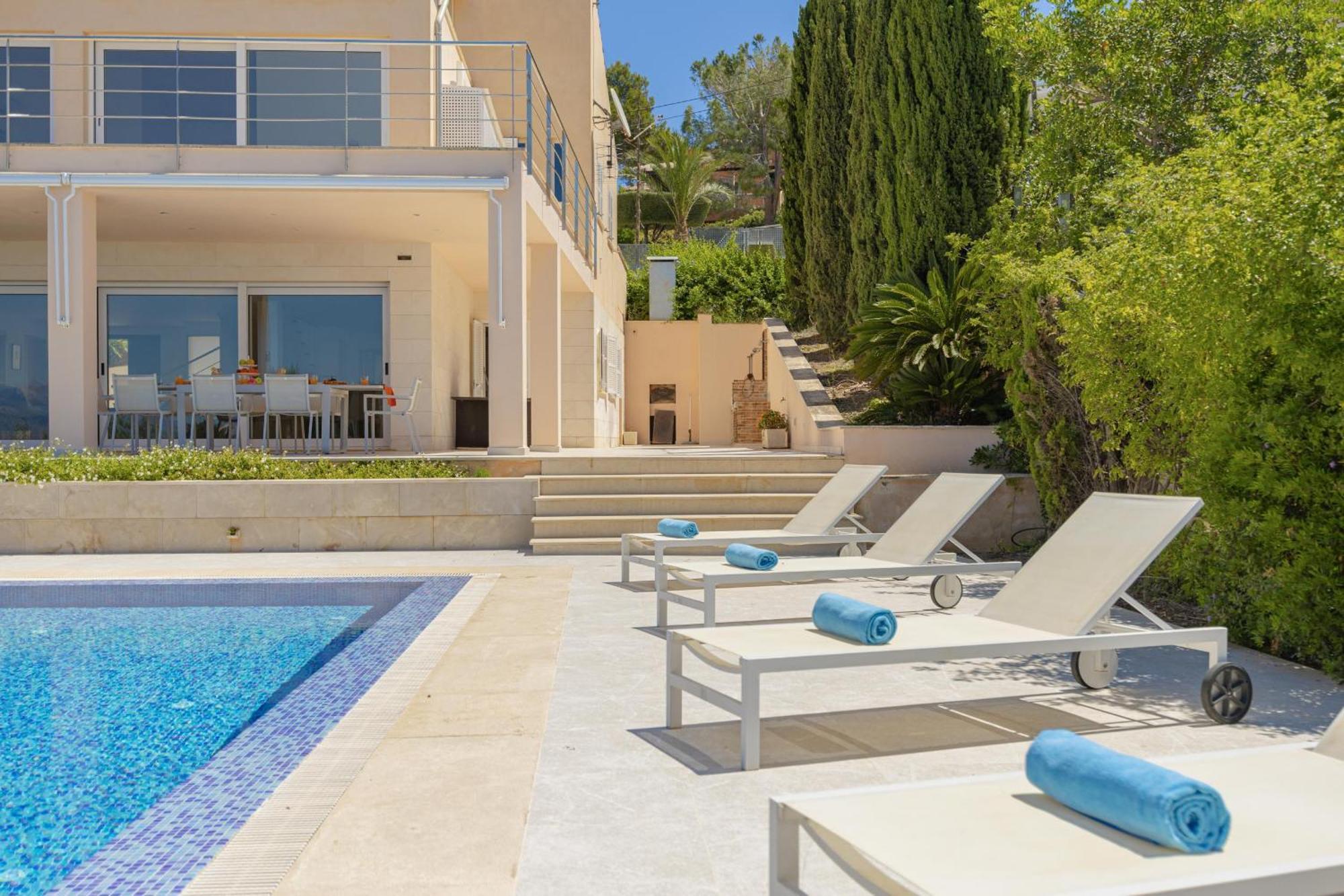 Villa Garau / Heura 8 Alcudia (Mallorca)